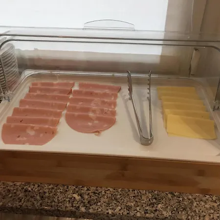 住宿加早餐酒店 波尔瓦拉特伦图诺住宿加早餐旅馆 莱科