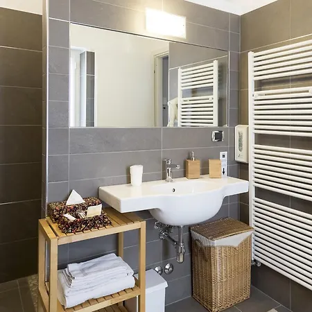 Frühstückspension Polvara Trentuno 4*